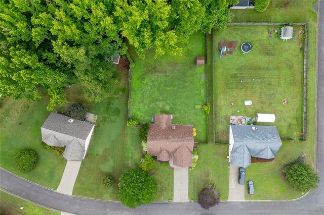 387 Joshua Way, Hoschton, GA 30548