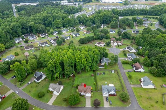 387 Joshua Way, Hoschton, GA 30548