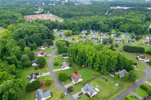 387 Joshua Way, Hoschton, GA 30548