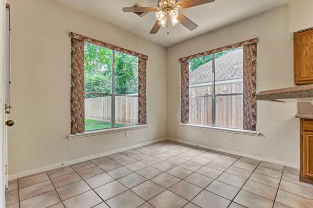 38 Tranquil Glade Place, The Woodlands, TX 77381