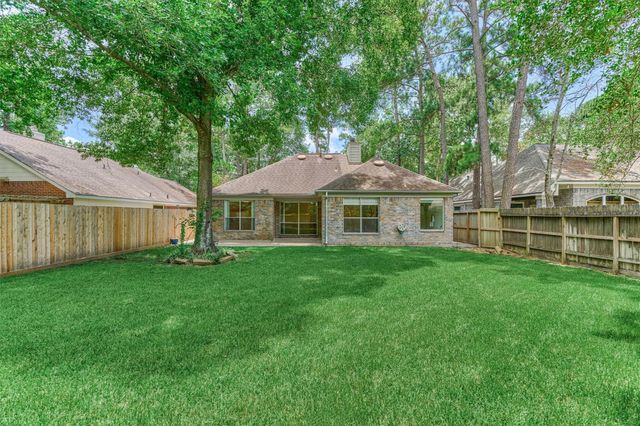 38 Tranquil Glade Place, The Woodlands, TX 77381