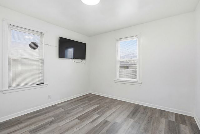 10941 S Avenue C, Chicago, IL 60617