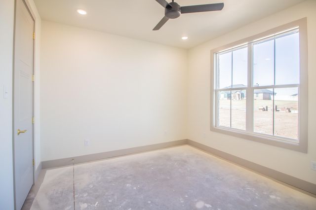 1009 County Rd 7715, Lubbock, TX 79423