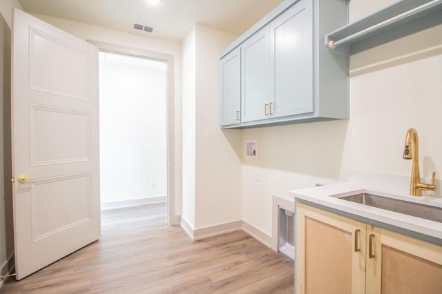 1009 County Rd 7715, Lubbock, TX 79423