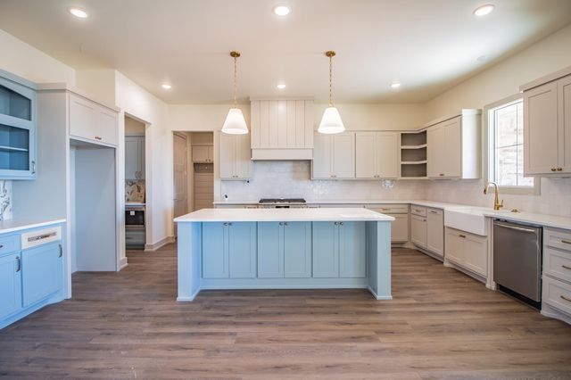 1009 County Rd 7715, Lubbock, TX 79423