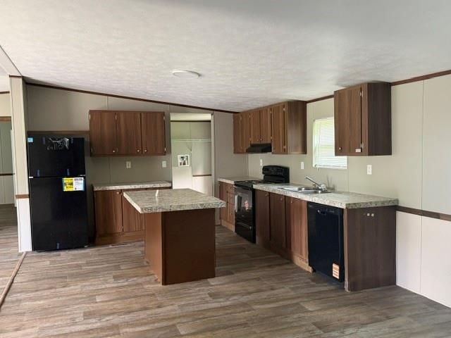 679 Wexford Drive, Conroe, TX 77303