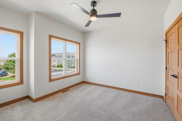 1849 LONDON ROAD, Green Bay, WI 54311