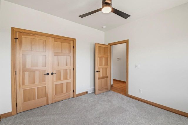 1849 LONDON ROAD, Green Bay, WI 54311