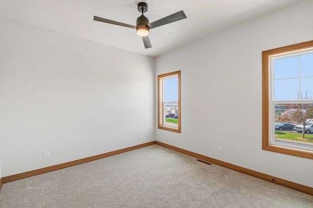1849 LONDON ROAD, Green Bay, WI 54311