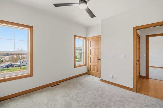 1849 LONDON ROAD, Green Bay, WI 54311