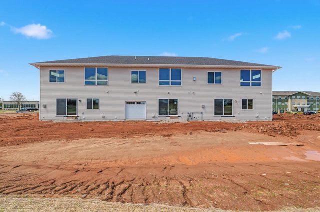 1849 LONDON ROAD, Green Bay, WI 54311