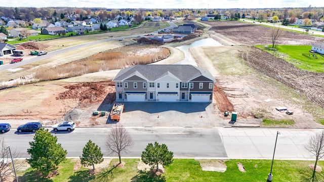 1849 LONDON ROAD, Green Bay, WI 54311