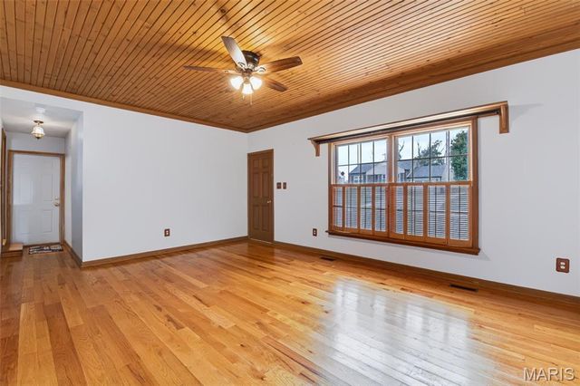 6617 E Yorkshire Drive, Affton, MO 63123