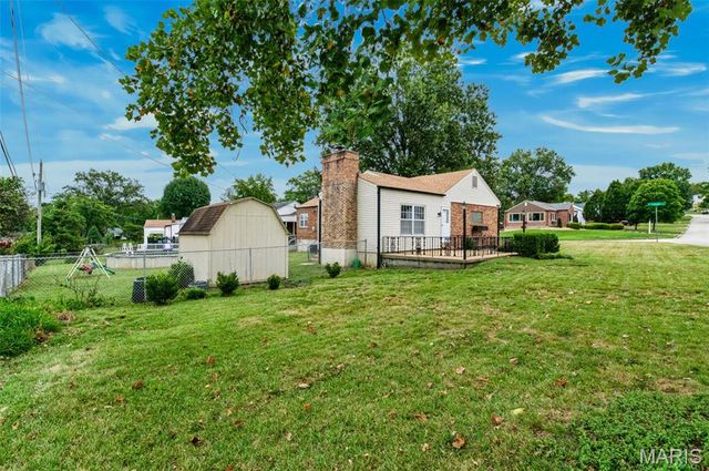6617 E Yorkshire Drive, Affton, MO 63123