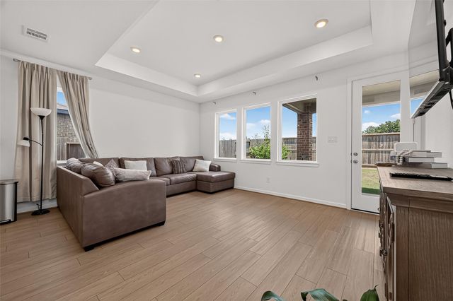 21906 Big Sky Drive, Tomball, TX 77375