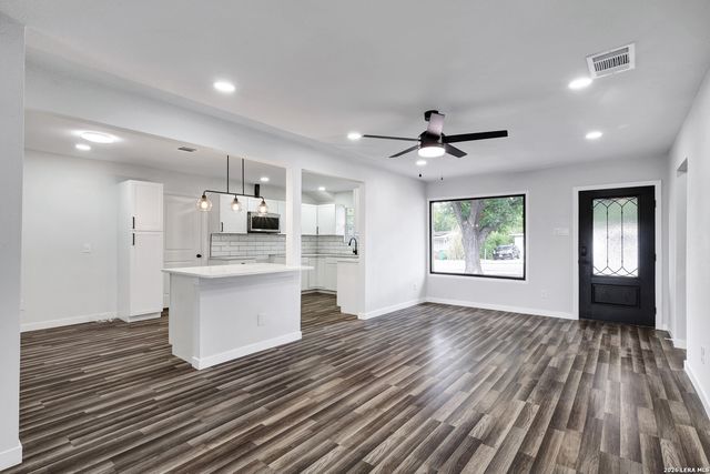 250 Lilla Jean, San Antonio, TX 78223