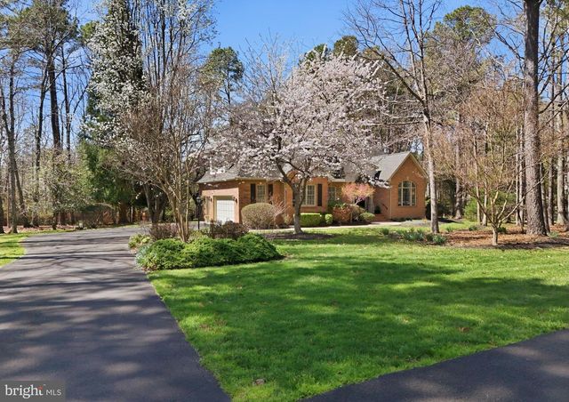 11608 LONGSTREET DR, Spotsylvania, VA 22551