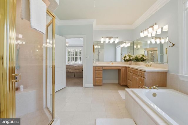 11608 LONGSTREET DR, Spotsylvania, VA 22551