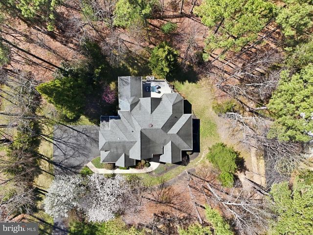 11608 LONGSTREET DR, Spotsylvania, VA 22551