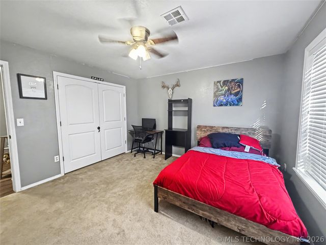 7840 W Wildflower Lane, Hulbert, OK 74441