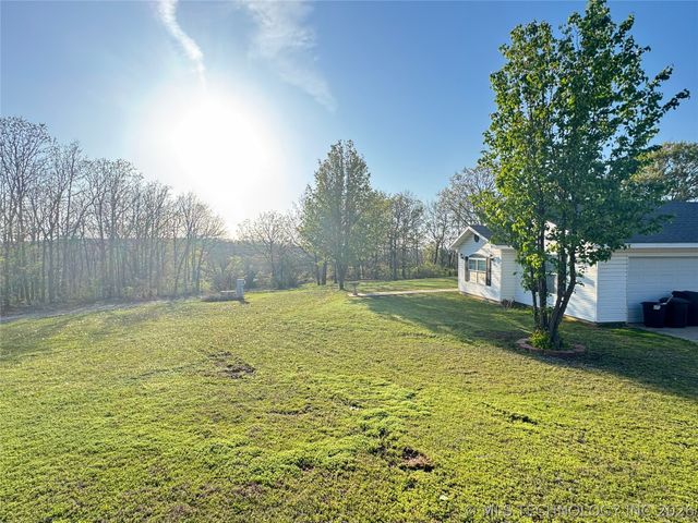 7840 W Wildflower Lane, Hulbert, OK 74441