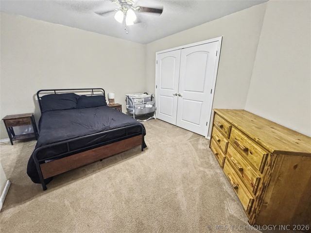 7840 W Wildflower Lane, Hulbert, OK 74441