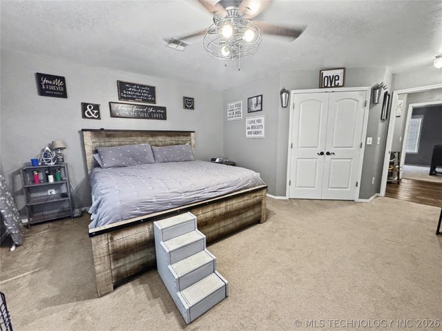 7840 W Wildflower Lane, Hulbert, OK 74441