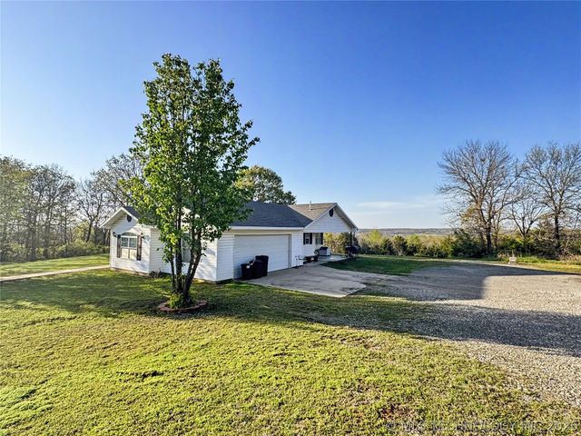 7840 W Wildflower Lane, Hulbert, OK 74441