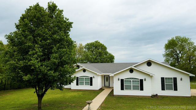 7840 W Wildflower Lane, Hulbert, OK 74441