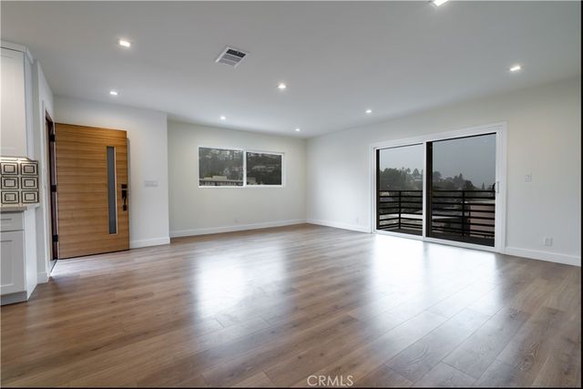 3362 Bellota, Los Angeles, CA 90027