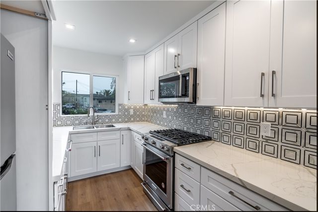 3362 Bellota, Los Angeles, CA 90027