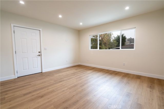 3362 Bellota, Los Angeles, CA 90027