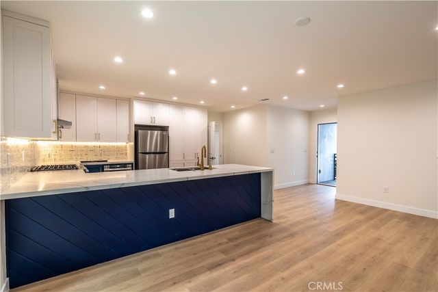 3362 Bellota, Los Angeles, CA 90027