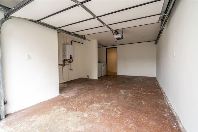 3362 Bellota, Los Angeles, CA 90027