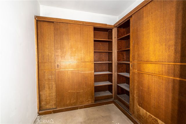 3362 Bellota, Los Angeles, CA 90027