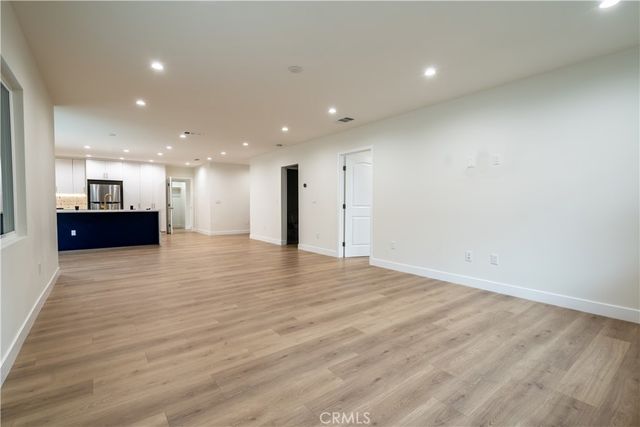 3362 Bellota, Los Angeles, CA 90027