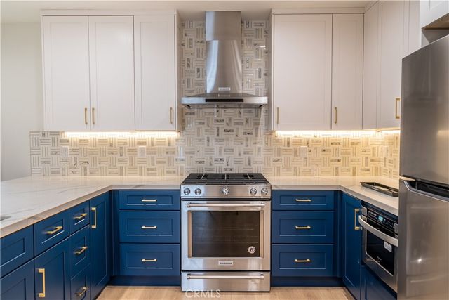 3362 Bellota, Los Angeles, CA 90027