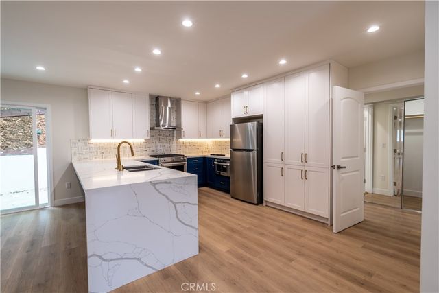 3362 Bellota, Los Angeles, CA 90027