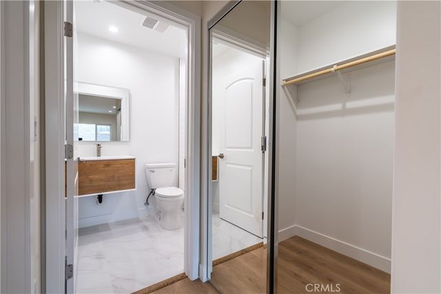 3362 Bellota, Los Angeles, CA 90027