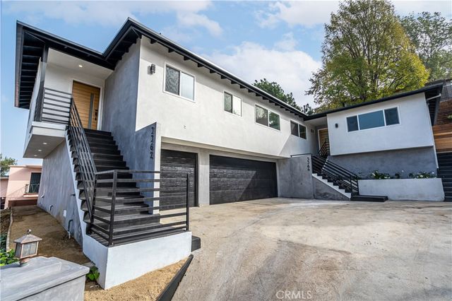 3362 Bellota, Los Angeles, CA 90027
