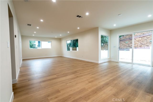 3362 Bellota, Los Angeles, CA 90027