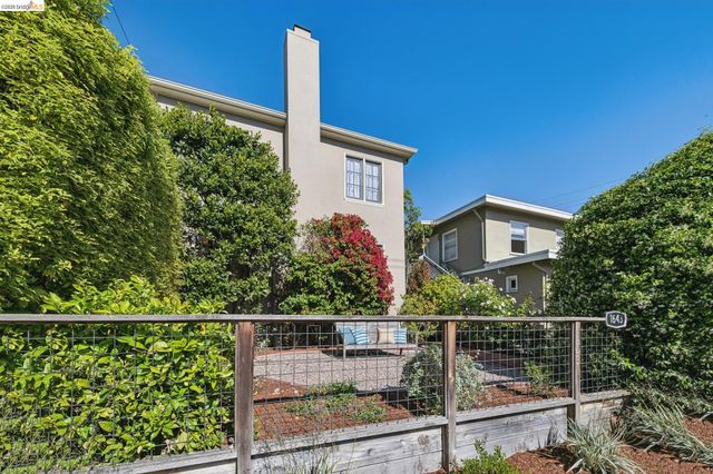1643 Walnut St, Berkeley, CA 94709