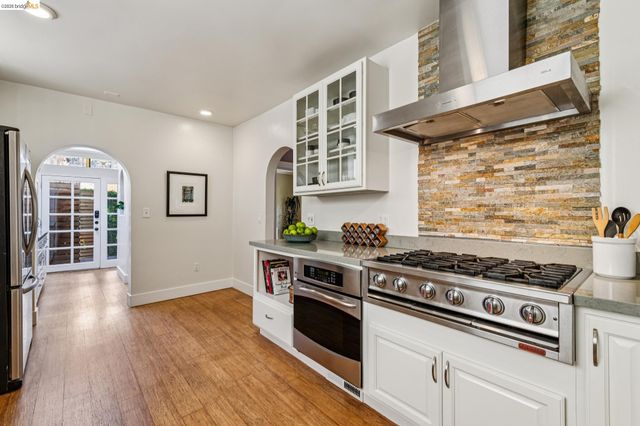 1643 Walnut St, Berkeley, CA 94709