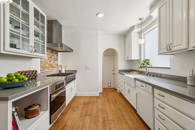 1643 Walnut St, Berkeley, CA 94709