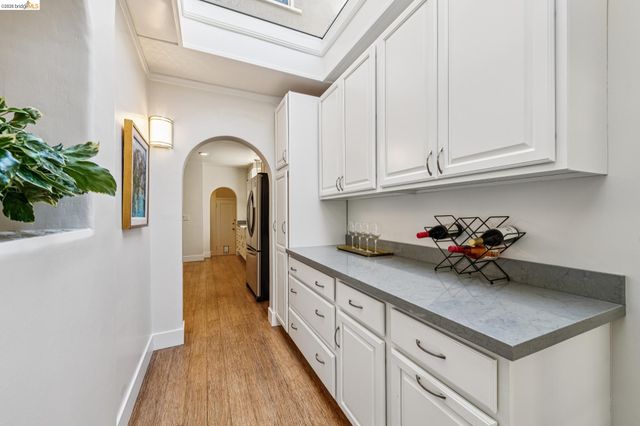 1643 Walnut St, Berkeley, CA 94709
