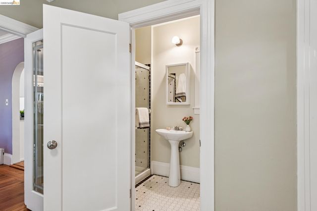 1643 Walnut St, Berkeley, CA 94709