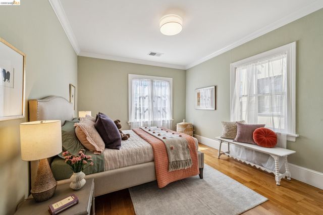1643 Walnut St, Berkeley, CA 94709