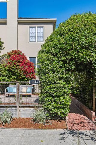 1643 Walnut St, Berkeley, CA 94709