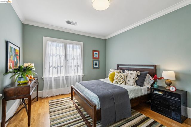 1643 Walnut St, Berkeley, CA 94709