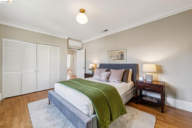 1643 Walnut St, Berkeley, CA 94709